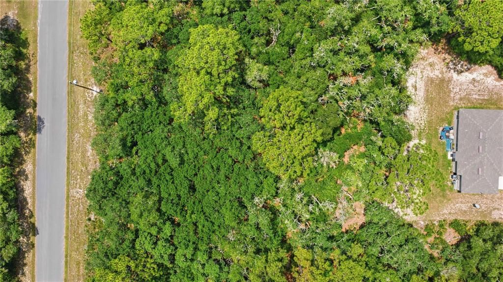 На продажу: $35,000 (0.27 acres)