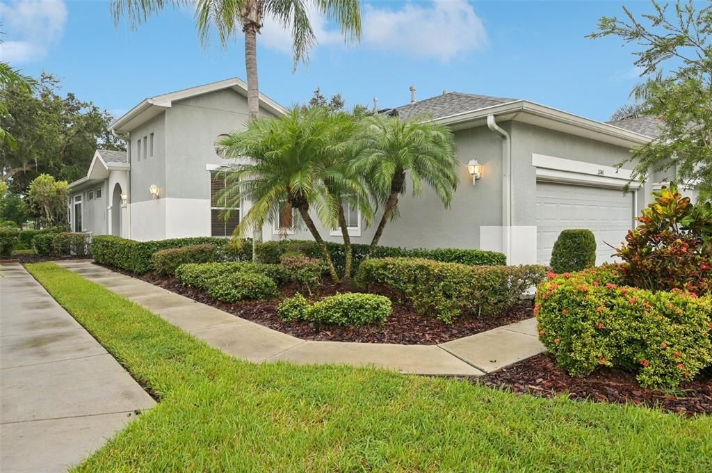 For Sale: $190,000 (3 beds, 2 baths, 1292 Square Feet)