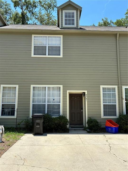 For Rent: $1,950 (2 beds, 2 baths, 1400 Square Feet)