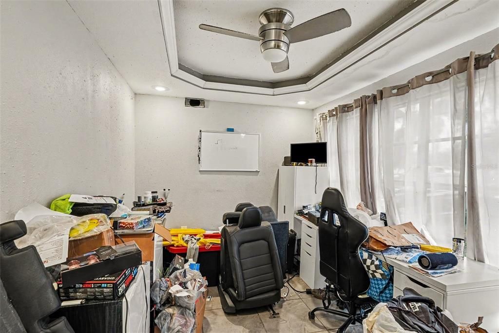 На продажу: $349,000 (5 спален, 3 ванн, 2944 Квадратных фут)