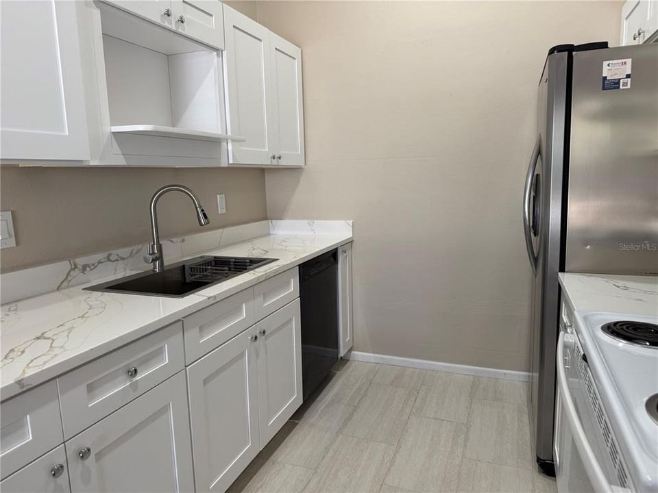 For Rent: $1,695 (3 beds, 2 baths, 1225 Square Feet)