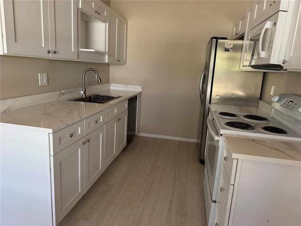 For Rent: $1,695 (3 beds, 2 baths, 1225 Square Feet)
