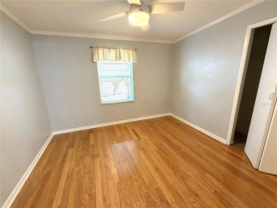 В аренду: $2,350 (2 спален, 1 ванн, 750 Квадратных фут)
