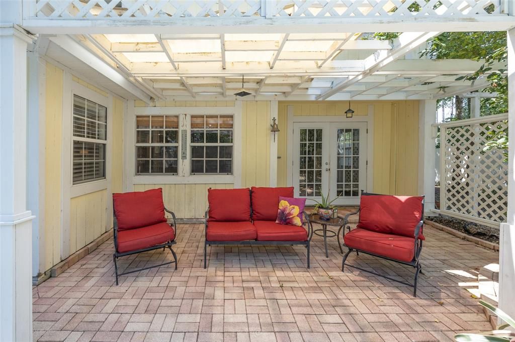 For Sale: $404,900 (3 beds, 2 baths, 1845 Square Feet)