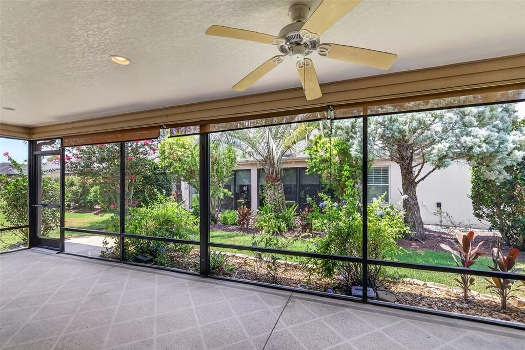 En Venta: $439,000 (3 camas, 2 baños, 1956 Pies cuadrados)