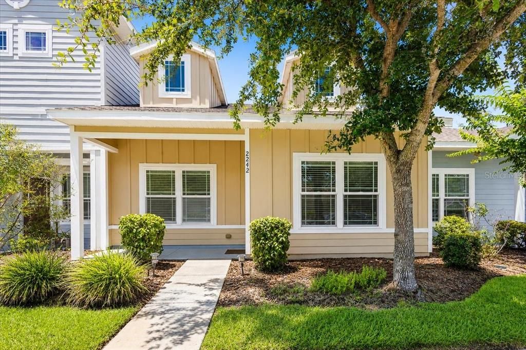 На продажу: $255,000 (2 спален, 2 ванн, 1056 Квадратных фут)