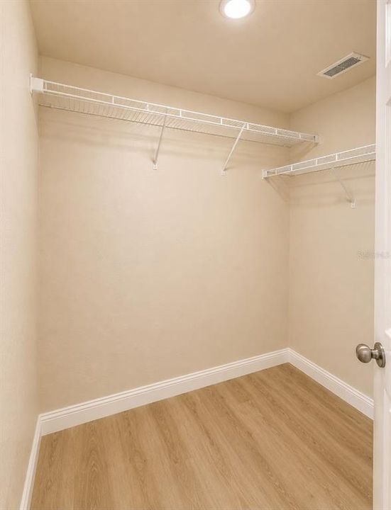 For Rent: $2,250 (2 beds, 2 baths, 1109 Square Feet)