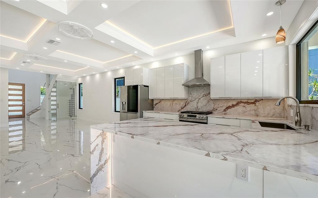 На продажу: $1,995,000 (4 спален, 3 ванн, 2976 Квадратных фут)