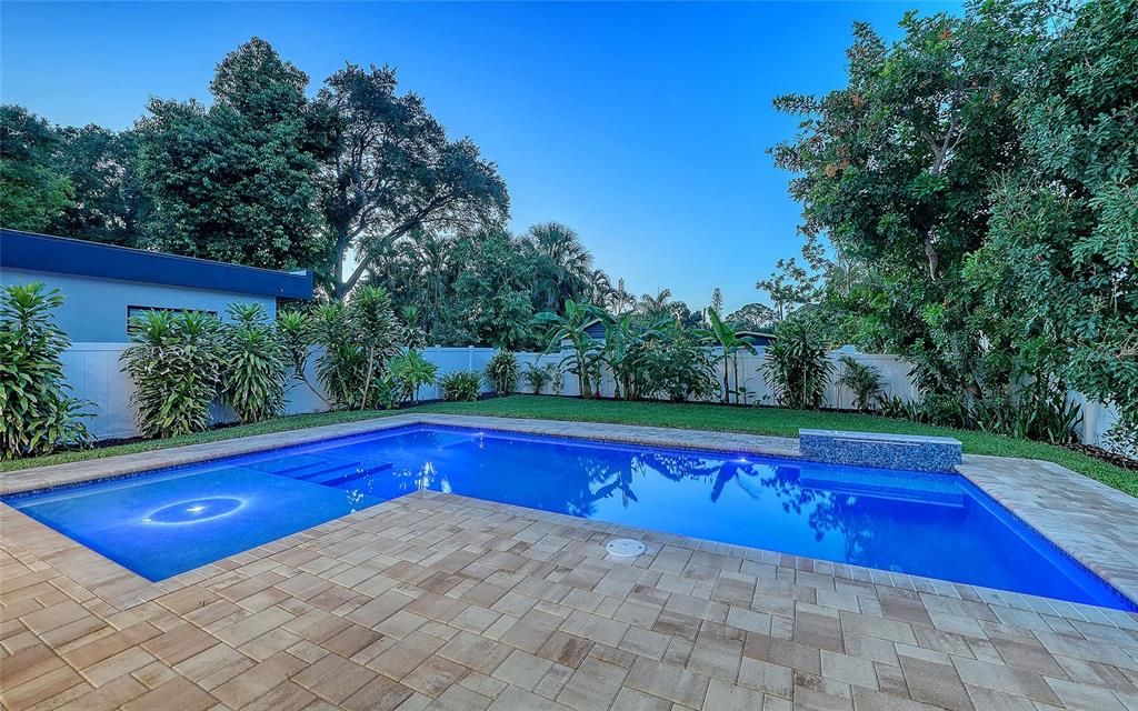 На продажу: $1,995,000 (4 спален, 3 ванн, 2976 Квадратных фут)