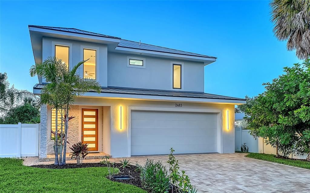На продажу: $1,995,000 (4 спален, 3 ванн, 2976 Квадратных фут)