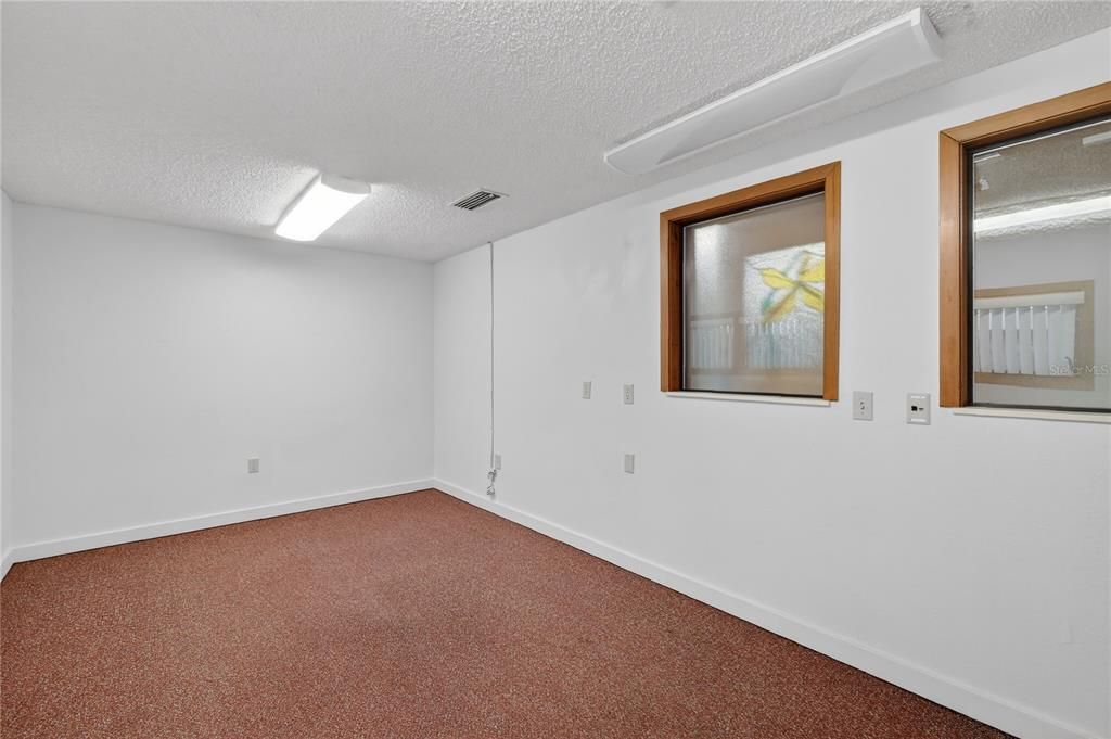 En Venta: $399,000 (0 camas, 0 baños, 2541 Pies cuadrados)