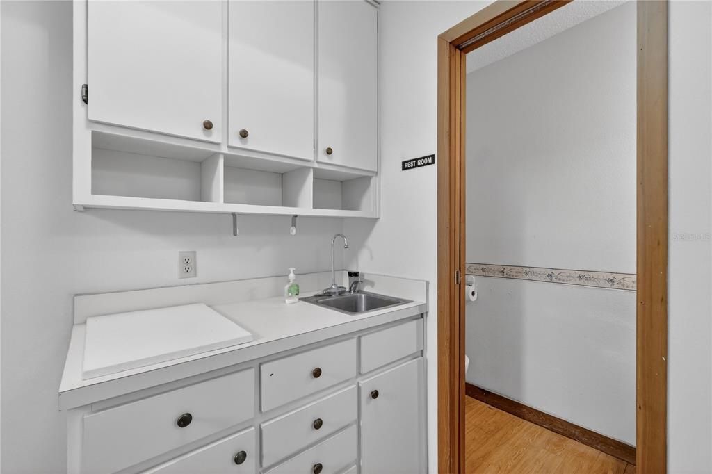 En Venta: $399,000 (0 camas, 0 baños, 2541 Pies cuadrados)