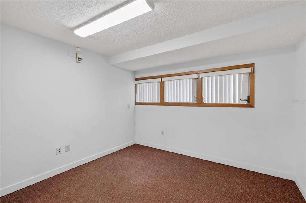 En Venta: $399,000 (0 camas, 0 baños, 2541 Pies cuadrados)