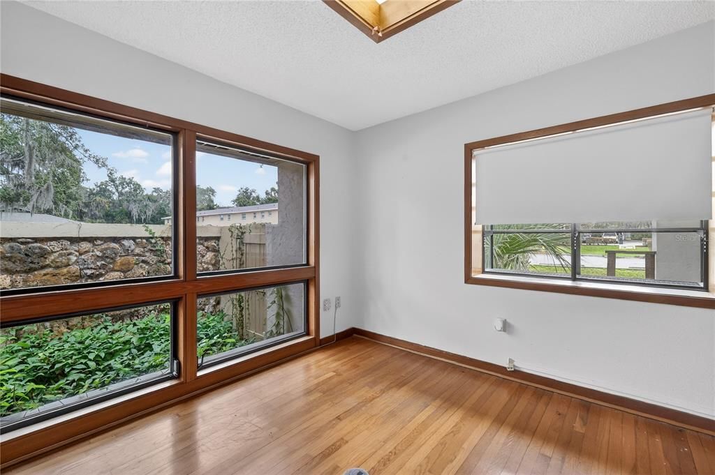 En Venta: $399,000 (0 camas, 0 baños, 2541 Pies cuadrados)