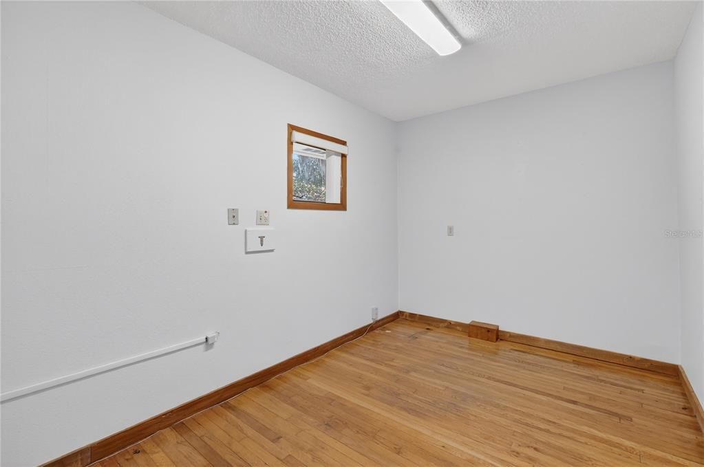 En Venta: $399,000 (0 camas, 0 baños, 2541 Pies cuadrados)