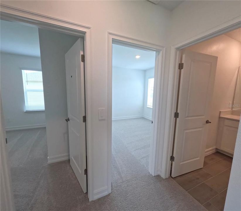 В аренду: $2,999 (3 спален, 2 ванн, 2197 Квадратных фут)