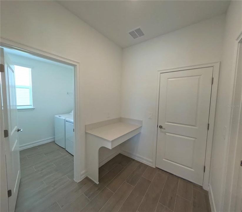 В аренду: $2,999 (3 спален, 2 ванн, 2197 Квадратных фут)