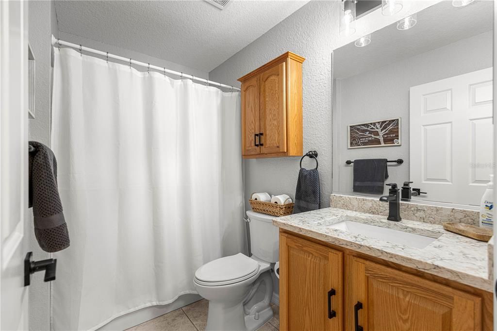 For Sale: $369,900 (3 beds, 2 baths, 1718 Square Feet)