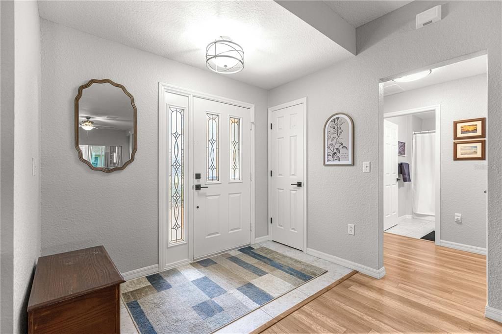 For Sale: $369,900 (3 beds, 2 baths, 1718 Square Feet)