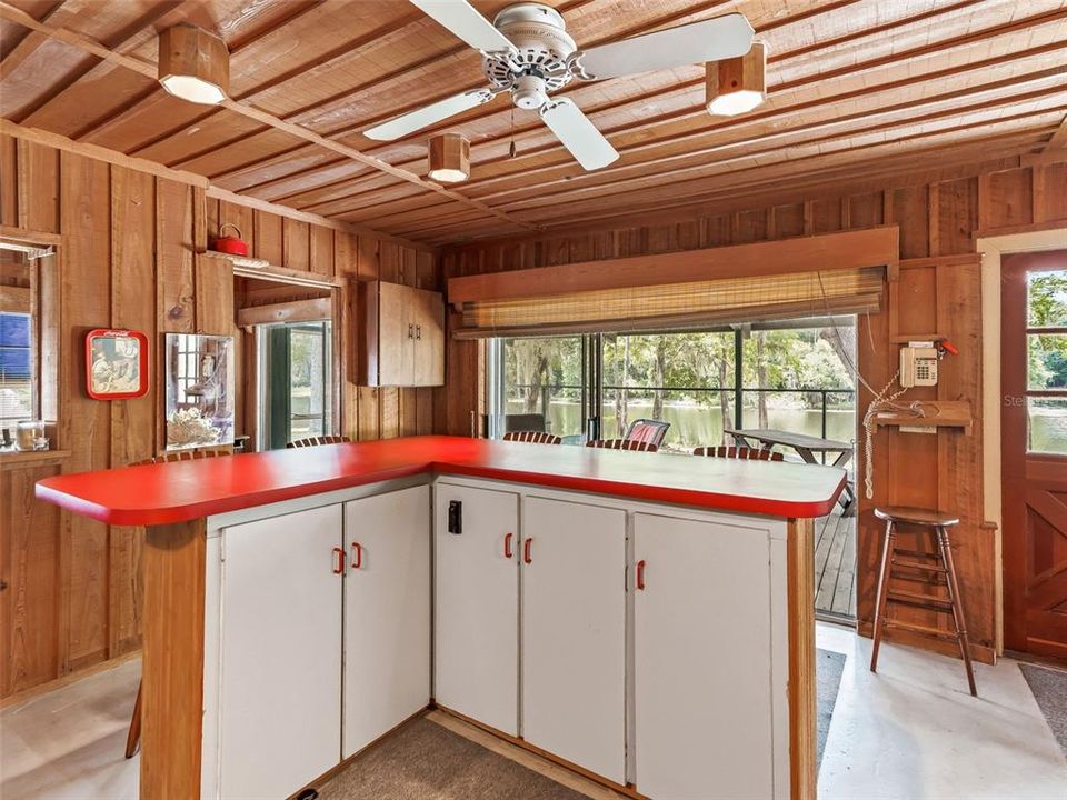 En Venta: $245,000 (2 camas, 1 baños, 1750 Pies cuadrados)