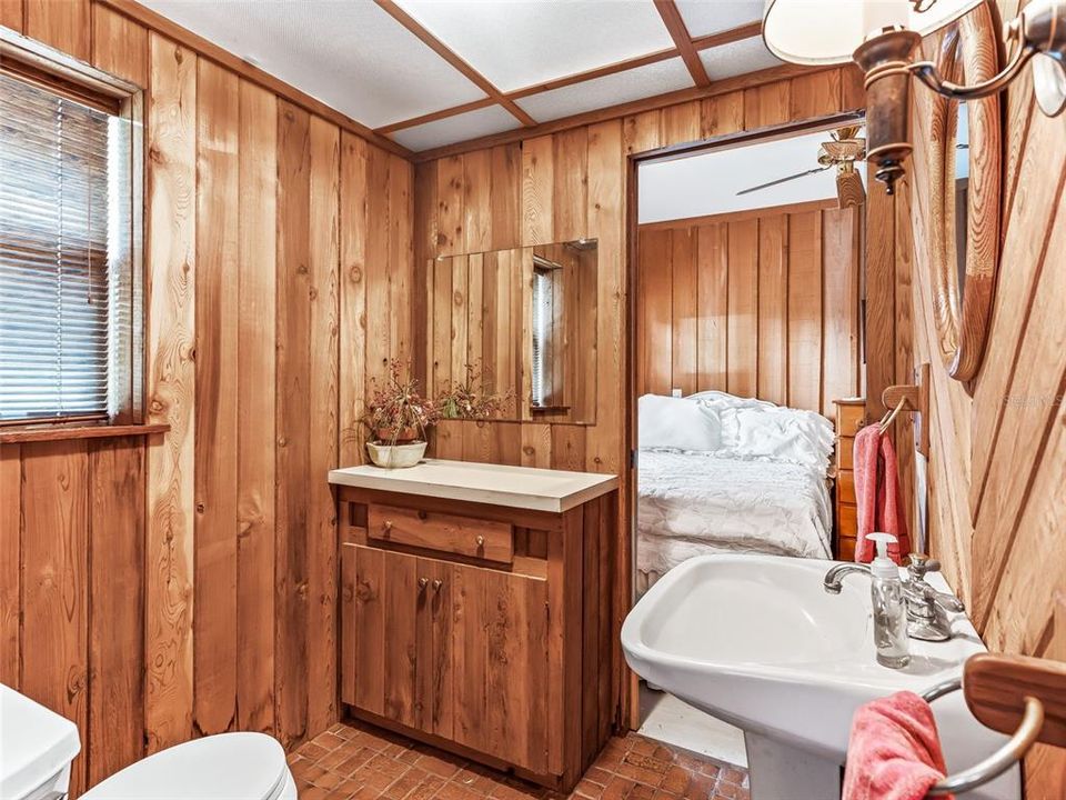 En Venta: $245,000 (2 camas, 1 baños, 1750 Pies cuadrados)