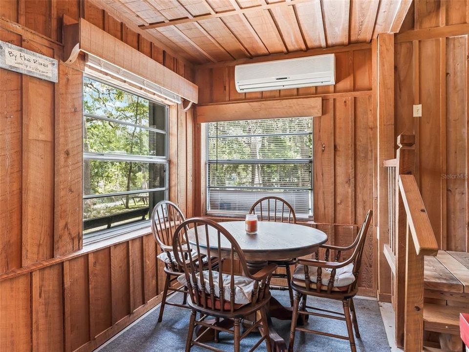 En Venta: $245,000 (2 camas, 1 baños, 1750 Pies cuadrados)