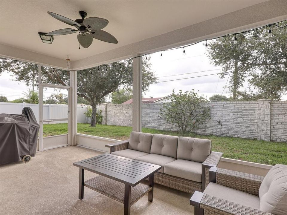 En Venta: $398,000 (3 camas, 2 baños, 1812 Pies cuadrados)