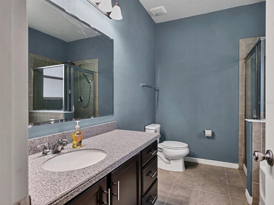 En Venta: $398,000 (3 camas, 2 baños, 1812 Pies cuadrados)