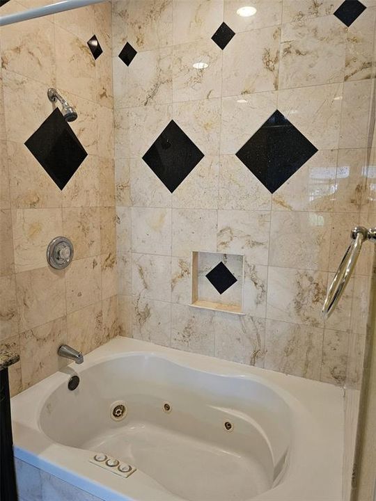 На продажу: $249,000 (3 спален, 2 ванн, 1495 Квадратных фут)
