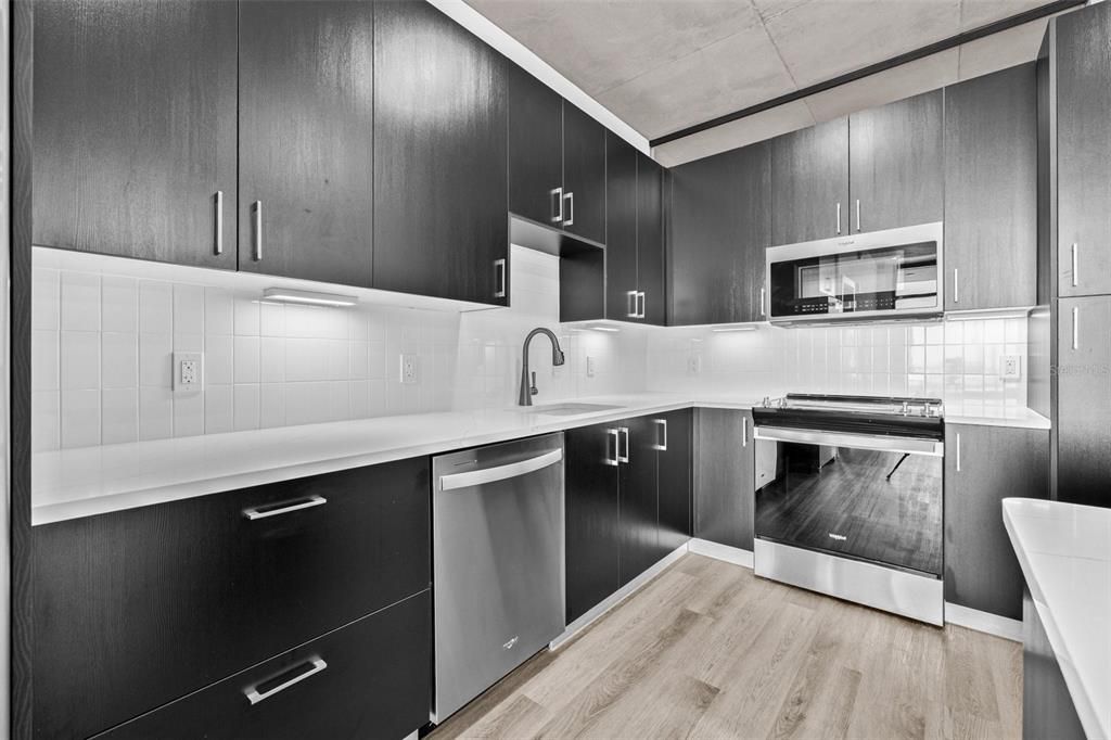 В аренду: $3,263 (2 спален, 2 ванн, 1340 Квадратных фут)