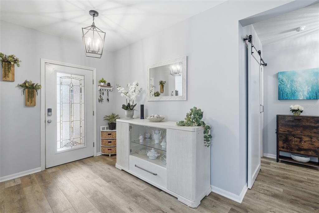 На продажу: $350,000 (3 спален, 2 ванн, 1758 Квадратных фут)