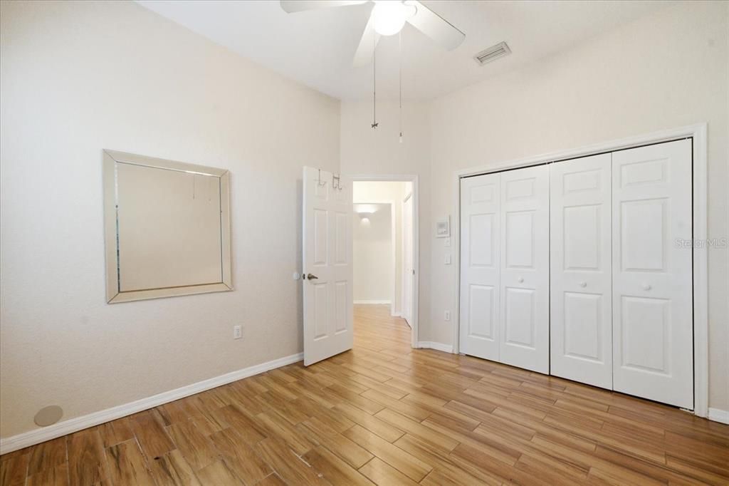 En Venta: $447,750 (4 camas, 2 baños, 2729 Pies cuadrados)