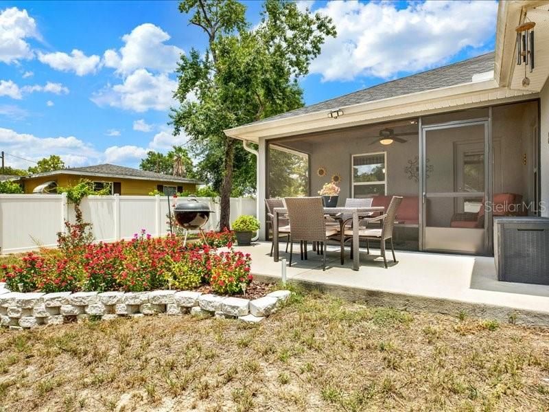 На продажу: $284,900 (3 спален, 2 ванн, 1368 Квадратных фут)