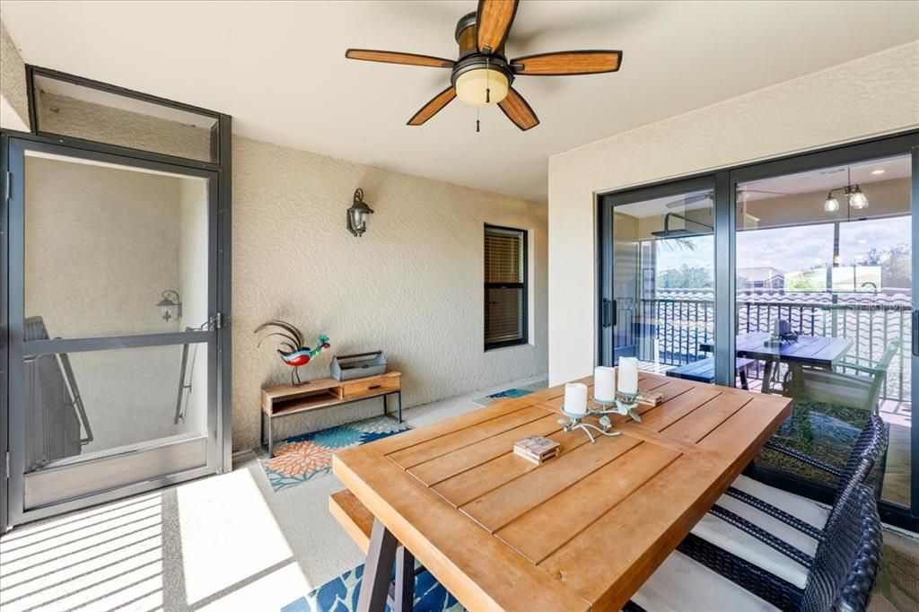 For Sale: $439,000 (2 beds, 2 baths, 1329 Square Feet)
