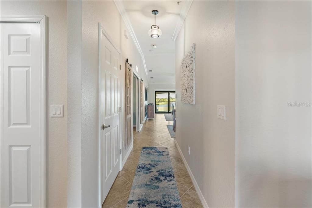 For Sale: $439,000 (2 beds, 2 baths, 1329 Square Feet)
