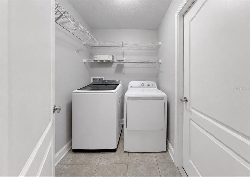На продажу: $345,000 (3 спален, 2 ванн, 1786 Квадратных фут)