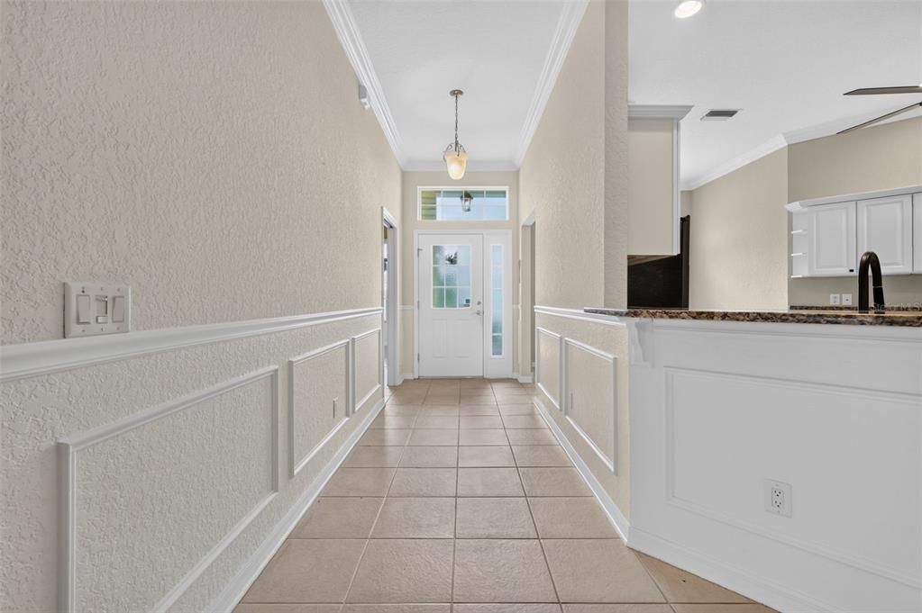 For Sale: $425,000 (3 beds, 2 baths, 2039 Square Feet)