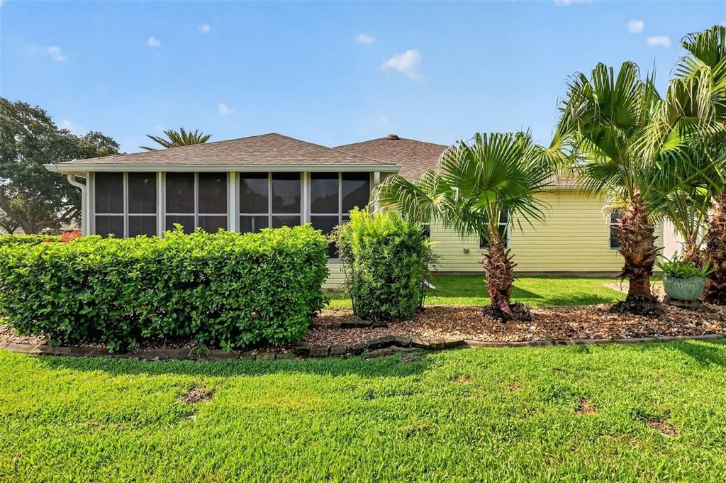 For Sale: $425,000 (3 beds, 2 baths, 2039 Square Feet)