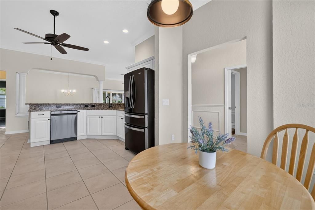 For Sale: $425,000 (3 beds, 2 baths, 2039 Square Feet)