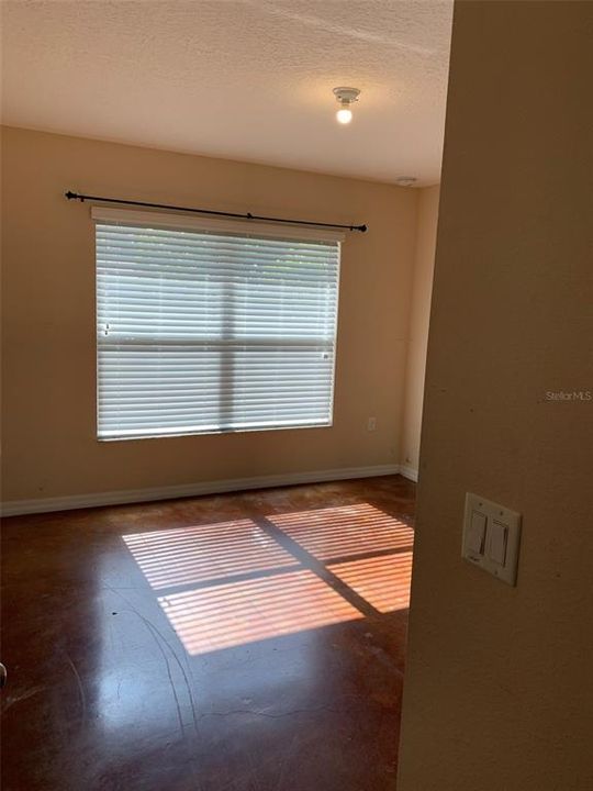 En Renta: $1,695 (2 camas, 2 baños, 1010 Pies cuadrados)