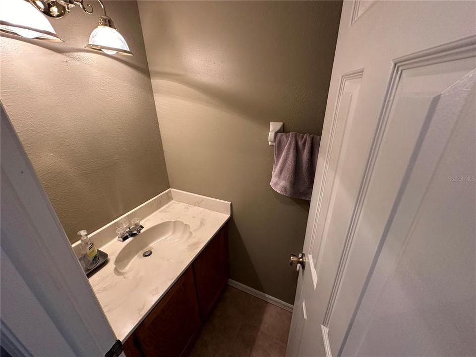 For Sale: $415,000 (3 beds, 2 baths, 1527 Square Feet)