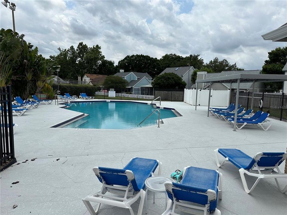For Sale: $415,000 (3 beds, 2 baths, 1527 Square Feet)