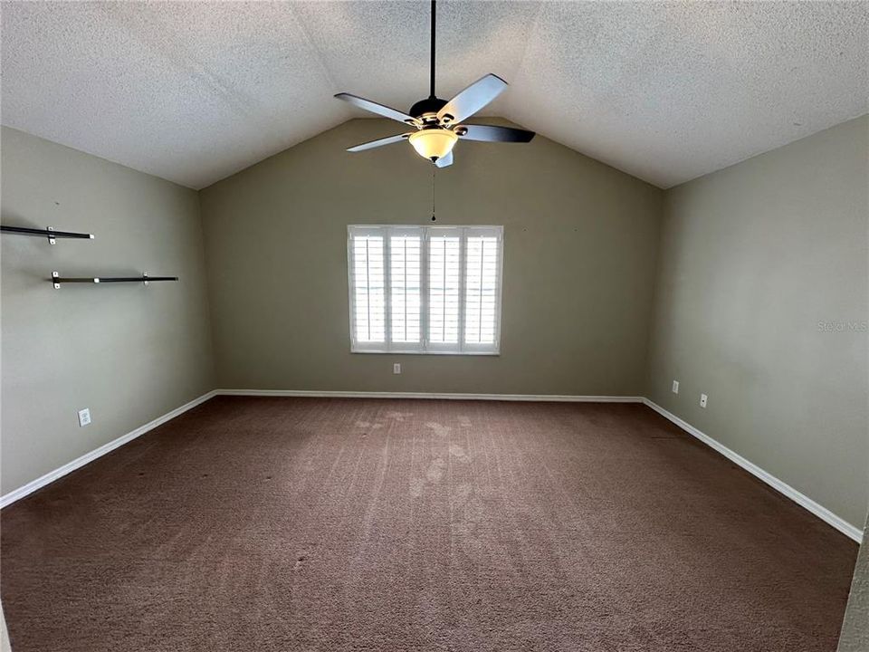 For Sale: $415,000 (3 beds, 2 baths, 1527 Square Feet)