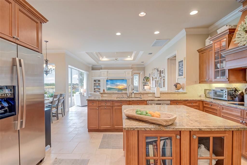 For Sale: $1,029,000 (4 beds, 3 baths, 4488 Square Feet)