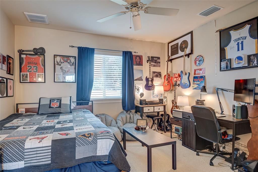 For Sale: $1,029,000 (4 beds, 3 baths, 4488 Square Feet)