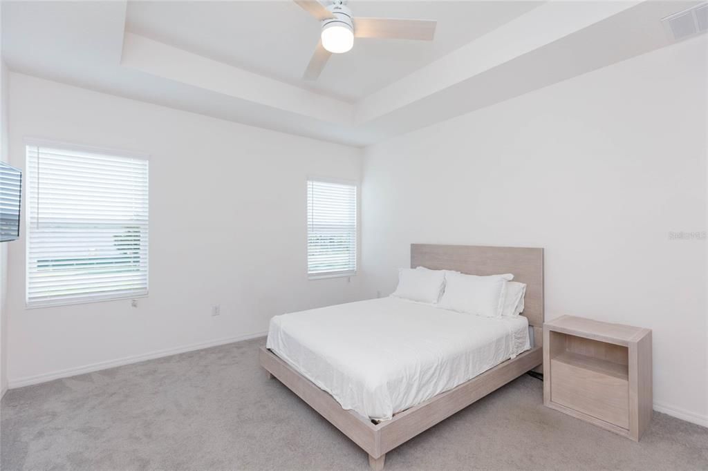 For Sale: $245,000 (3 beds, 2 baths, 1604 Square Feet)
