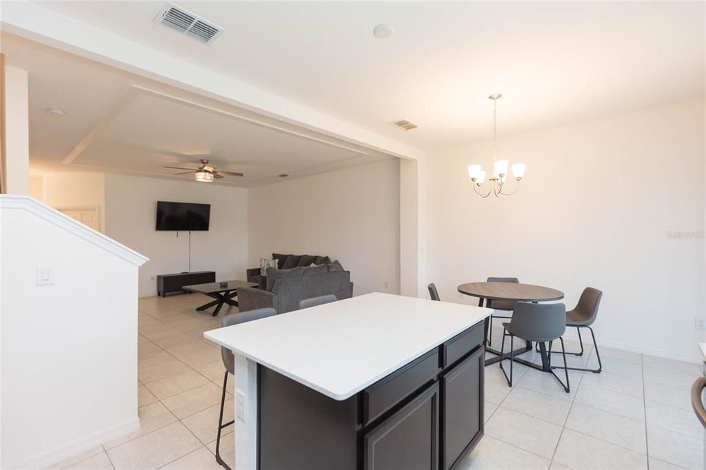 For Sale: $245,000 (3 beds, 2 baths, 1604 Square Feet)