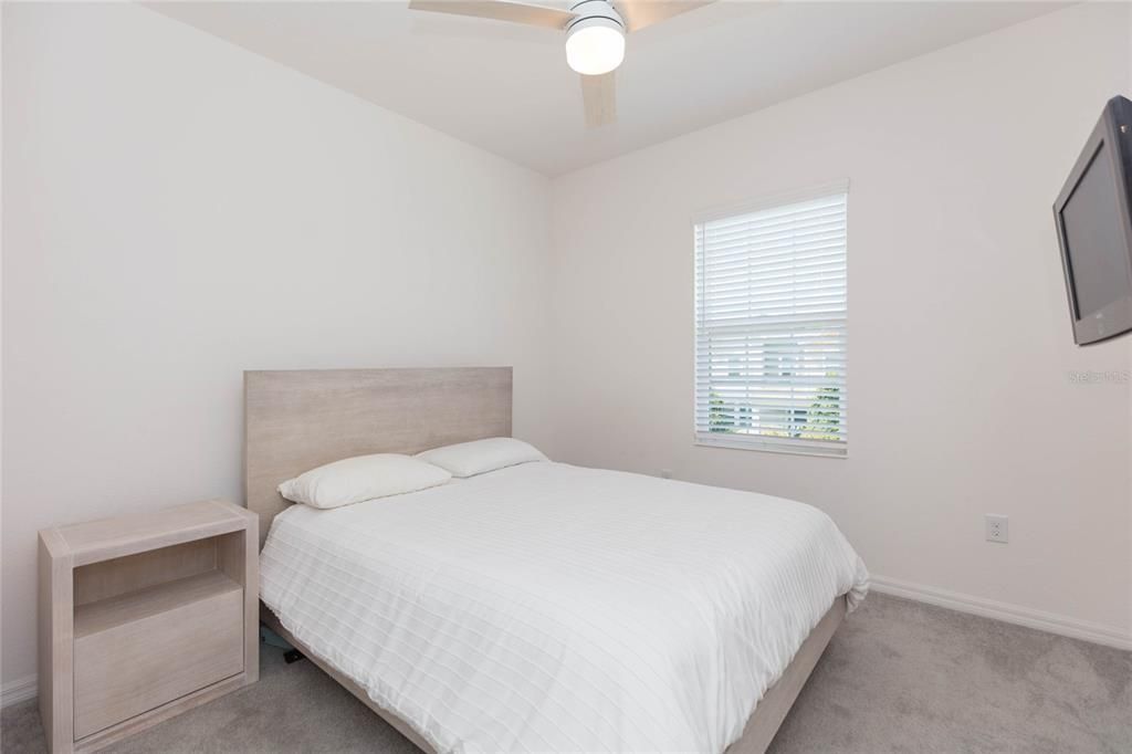For Sale: $245,000 (3 beds, 2 baths, 1604 Square Feet)