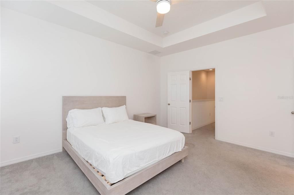 For Sale: $245,000 (3 beds, 2 baths, 1604 Square Feet)