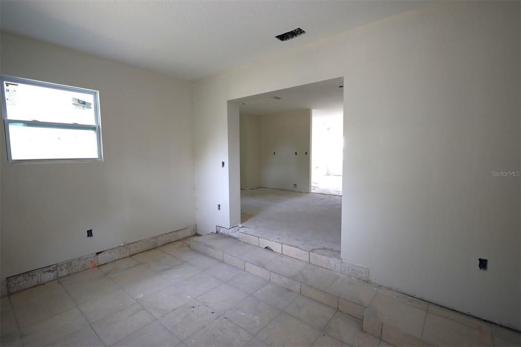 For Sale: $119,000 (4 beds, 2 baths, 1810 Square Feet)